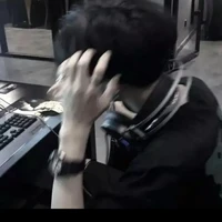 พระเอก  เตชิน