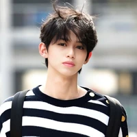 Teuku Naevion Khanael Avarez Mearzoue