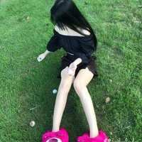 พลอย