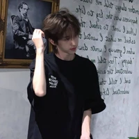 อาจิน เพื่อนน.อ