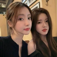 Dara and Lili