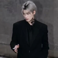 จินหลง(คนสนิทพระเอก)