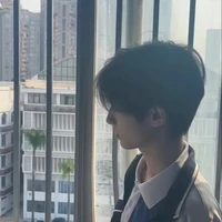สกาย ( รอง 1 เพื่อนพอ. ม. 6 ) ☁