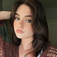 Angel Lee- armano