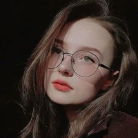 Aurelia Halston
