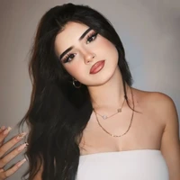 Zarah Bloom