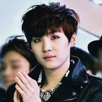 Suga(17)