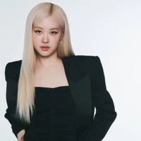 PARK ROSE/OMEGA/20{elder sis of jimin)