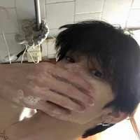 คิว >พ.อ1<