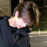 เฟิร์ส(พ.อ)