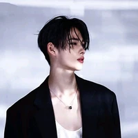 NIKi (sunoo bestfriend)