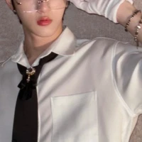 เหนือ. 👑