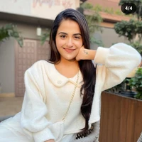 HEER BEDI (FL2/Kaira and Kavya Bff)