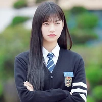 Mireya Elchantra teman Calista