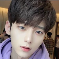 คิม👑//หนุ่มhotประจํารร.//
