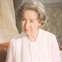 คุณยายเพ็ญ