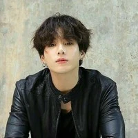 Jeon Jungkook { alfa dominante}