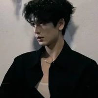 พร้อมฟ้า ภักดิ์รวีณัฎฐ์  ( คู่รอง2)