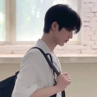 ราชราชันย์ คิมหันต์ ( พอ. 16 - 17 ปี )