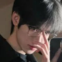 คิน(พระเอก)