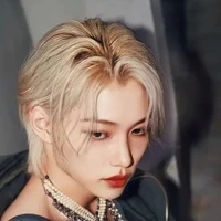 Jeon Félix (20 ans) Oméga