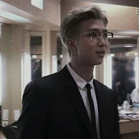 kim Namjoon (É) (tae