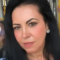 Roberta (mãe de Valerie)