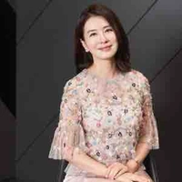 ปาริฉัตร(แม่นายเอก)