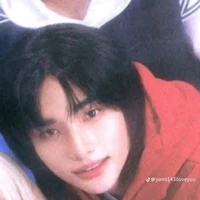 Hwang hyunjin(alfa)
