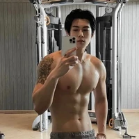 ใต้ฝุ่น