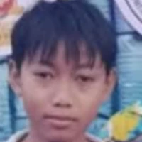 ก้อง