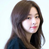 Kang Seul-gi(20 years old)