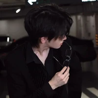 ควิน(พระเอกพ.อ.)