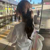ฟ้าใส(หัวหน้าห้อง)