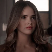 Malia Tate (Hale)