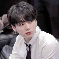 Jungkook *omega dominante*