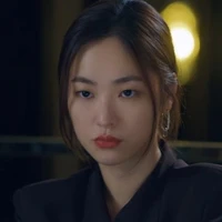 Sra Nakamura/mãe da kazuha 
