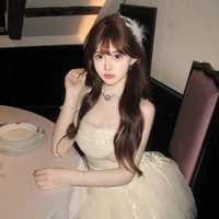 พลอย