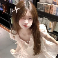 ยูริ[เพื่อนนายเอก]