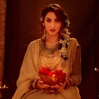 VEDANIKA SIGNIA (AVYUKTA MOM)