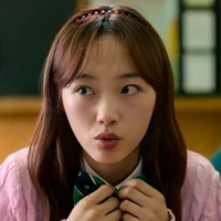Na-yeon