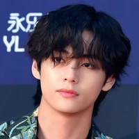 Kim Taehyung (Tae)
Omega