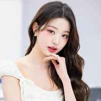 Wonyoung
(Omega)