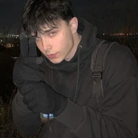 Nicolas 