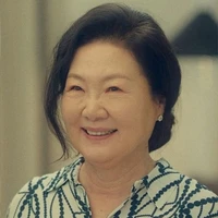 Mrs Lee