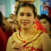 ผกากรอง