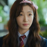 shin he-ra (jk gf)