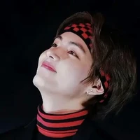 Kim Taehyung/ V/omega