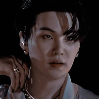 Yoongi [Royal blood alpha]