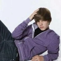 𝓐𝗎𝗍𝗈𝗋𝖺